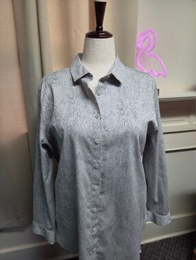 NWT Chico's Python Tunic Button Down Shirt Size 16/18 Night Owl Gray